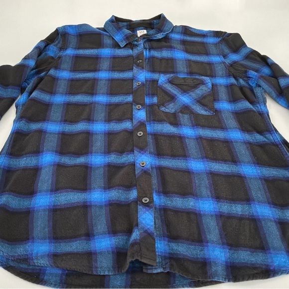GAP Blue Black Plaid Flannel Button Up Shirt L Long Sleeve Chest Pocket Cozy - Picture 3 of 5